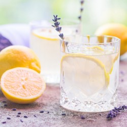 Lavander Gintonic - Gin and...